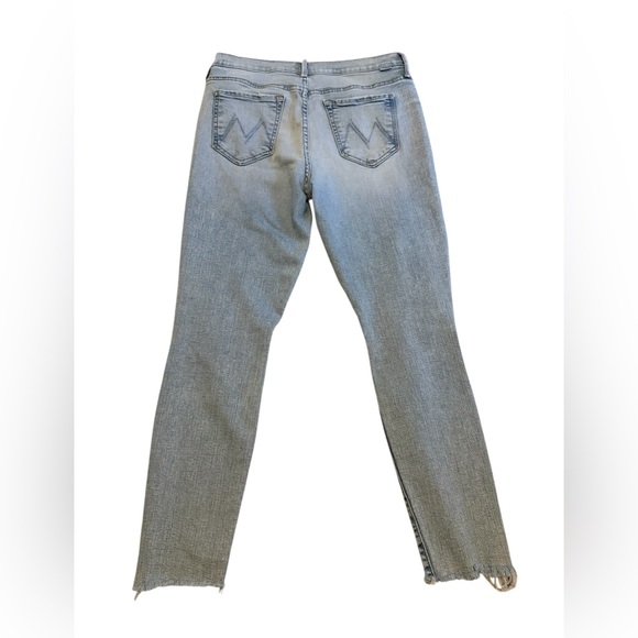 MOTHER The Stunner Zip Ankle Step Fray Jeans in Rolling in the Bushes Size 29 - Picture 6 of 10